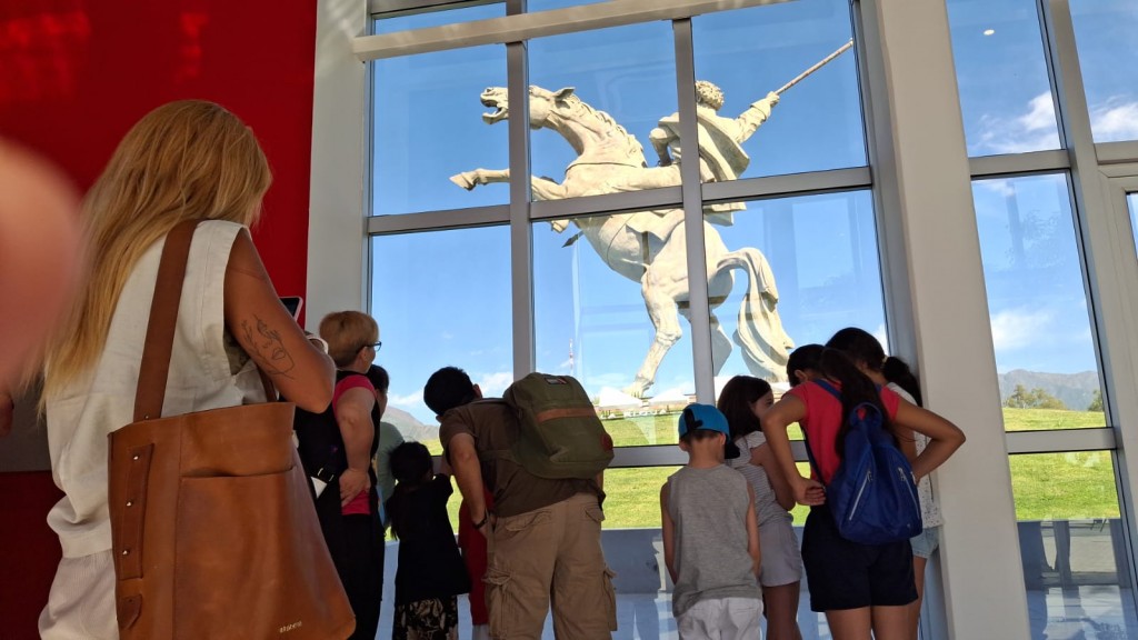 Jornada educativa y recreativa: niños visitaron el Memorial a Juan Facundo Quiroga y el Parque de Juventudes