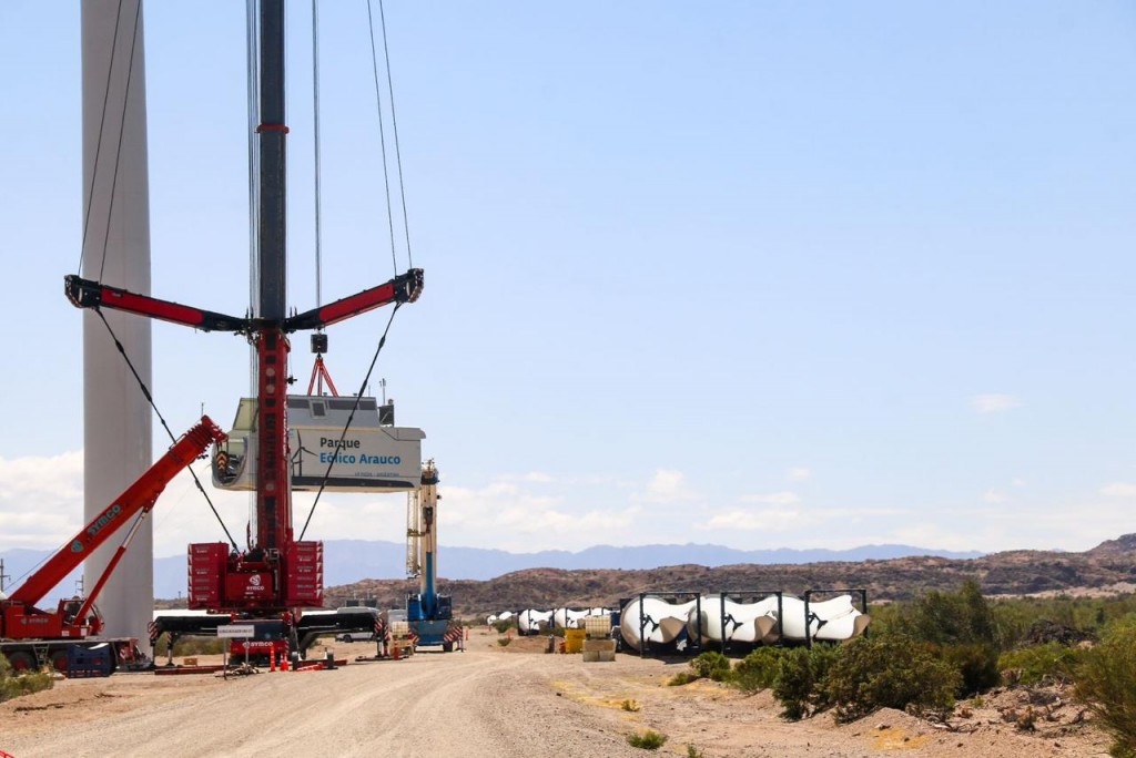 Inició el montaje de los nuevos aerogeneradores en el Parque Arauco